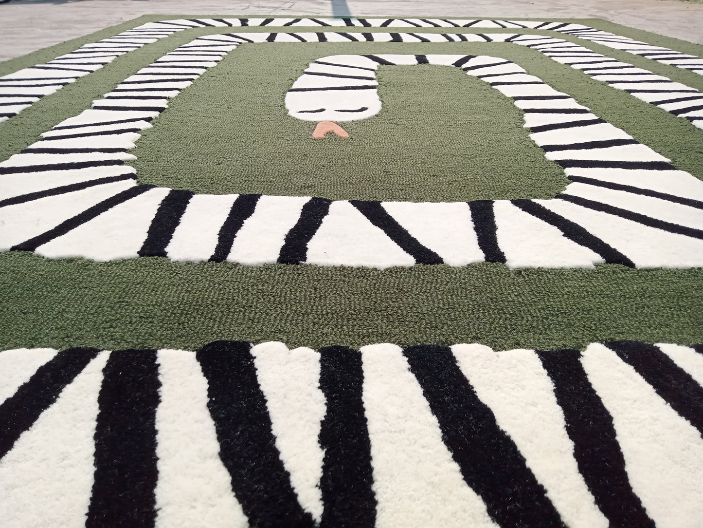 GreenSnake Print Design Hand Tufted Rug, Area Rug, Handmade Rugs, Kids Rug, Area Rug, Customize Rug, Soft Rugs. (Copy)