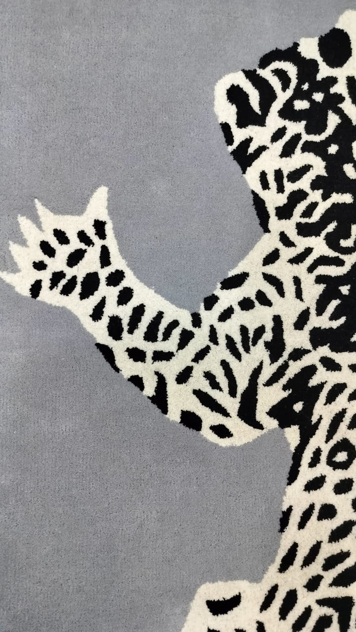 Gray Climbing Leopard Hand Tufted Rug, Cut Pile Rug, Area Rug, Handmade Rugs, Kids Rug, Customize Rug, Soft Rugs.