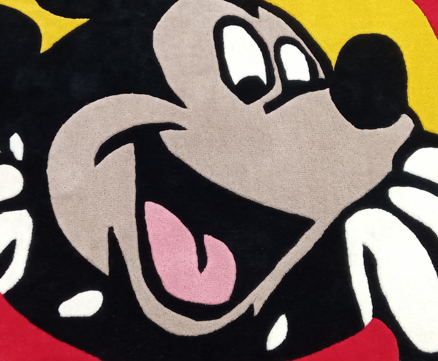 Kids Mickey Mouse Round Hand Tufted Rugs, Mickey Mouse Print Design Rug, Handmade Rugs, Kids Rug, Area Rug, Customize Rug, Soft Rugs.