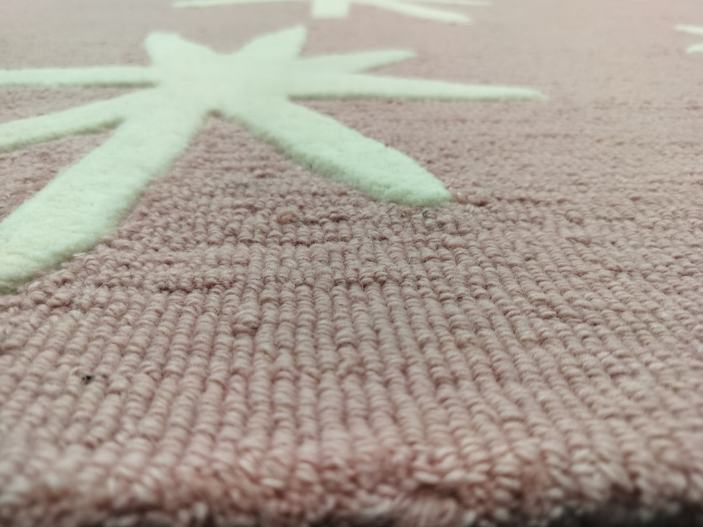 White Star Hand Tufted Rug, Loop-Cut Pile Rug, Area Rug, Handmade Rugs, Kids Rug, Customize Rug, Soft Rugs.