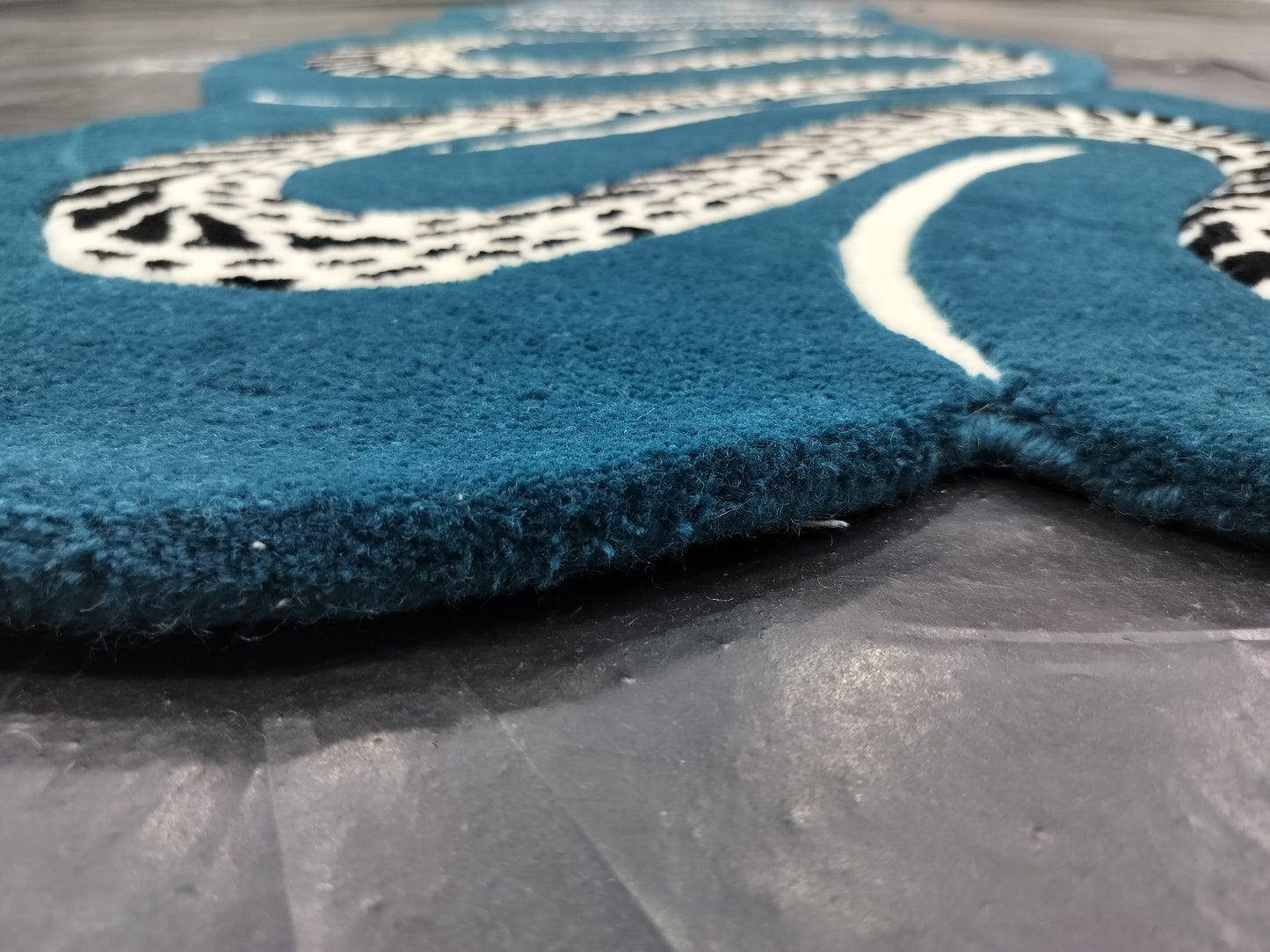 Blue Swirl Snake Print Design Hand Tufted Rug, Area Rug, Handmade Rugs, Kids Rug, Area Rug, Customize Rug, Soft Rugs.